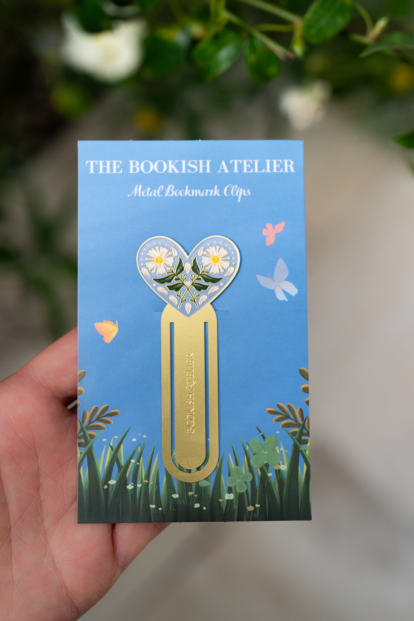 Blue Daisy Heart Metal Bookmark Clip