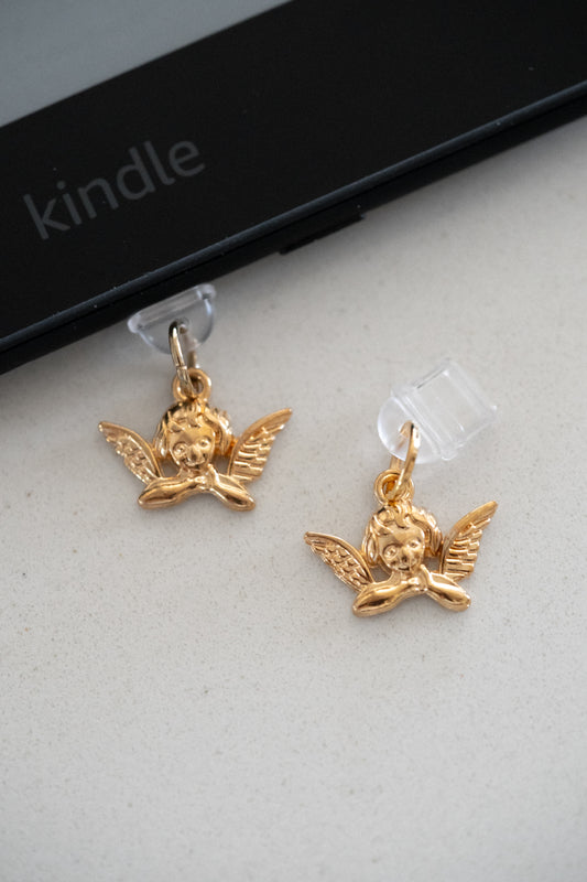 Gilded Angel Kindle Dust Plug Charm