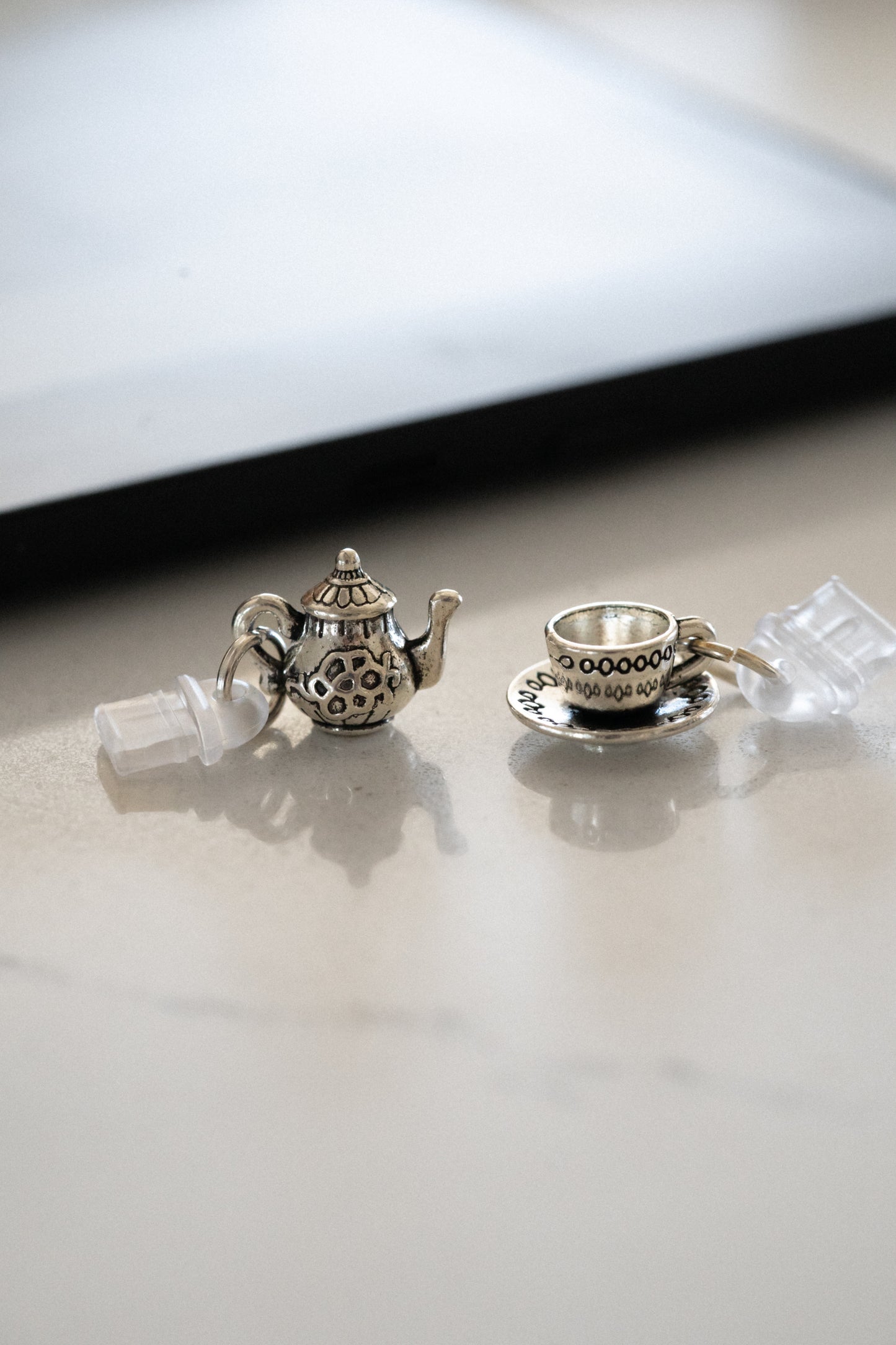 Tea Time Kindle Dust Plug Charm