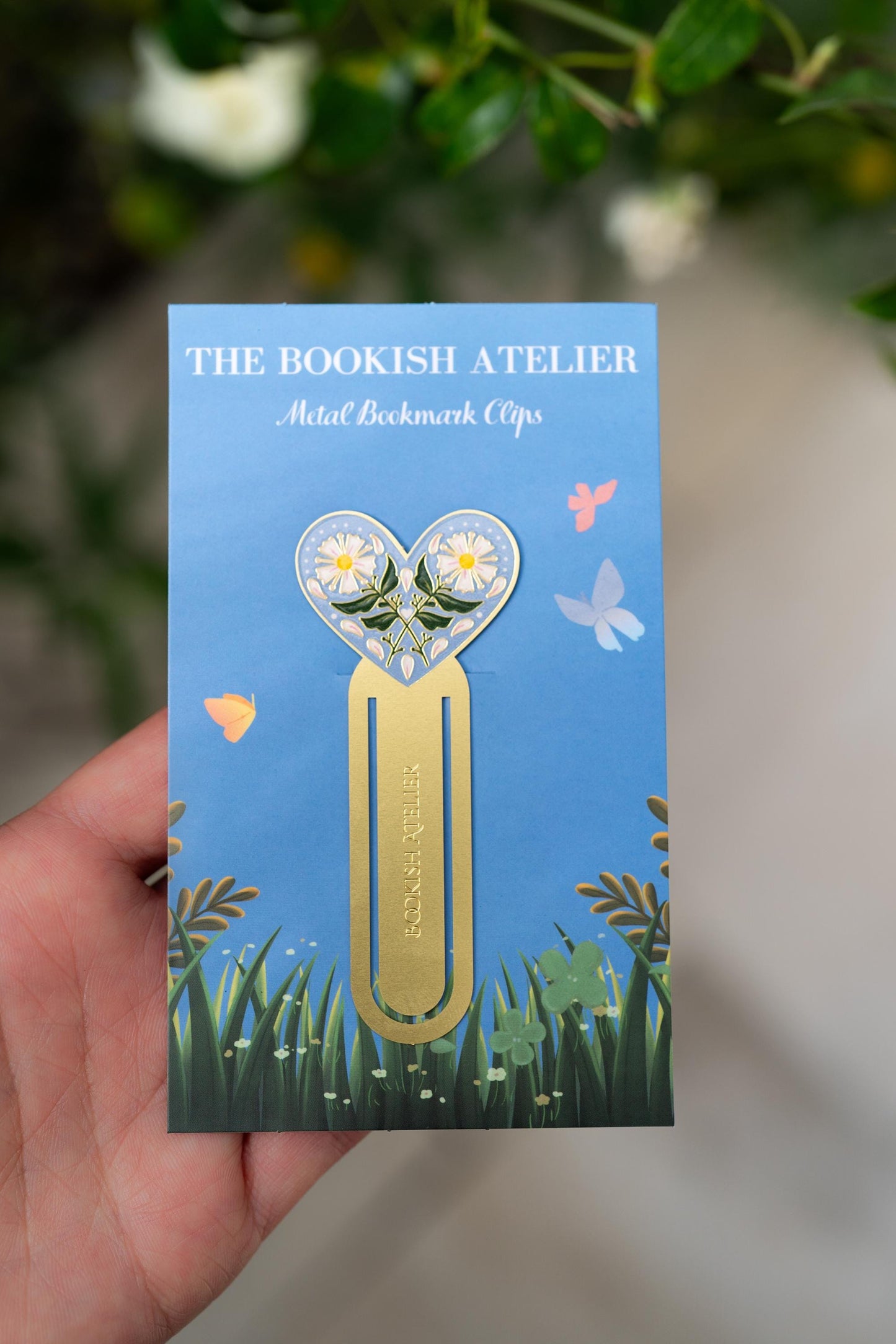 Blue Daisy Heart Metal Bookmark Clip
