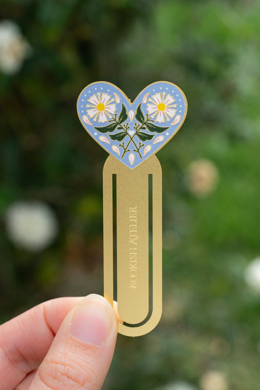 Blue Daisy Heart Metal Bookmark Clip