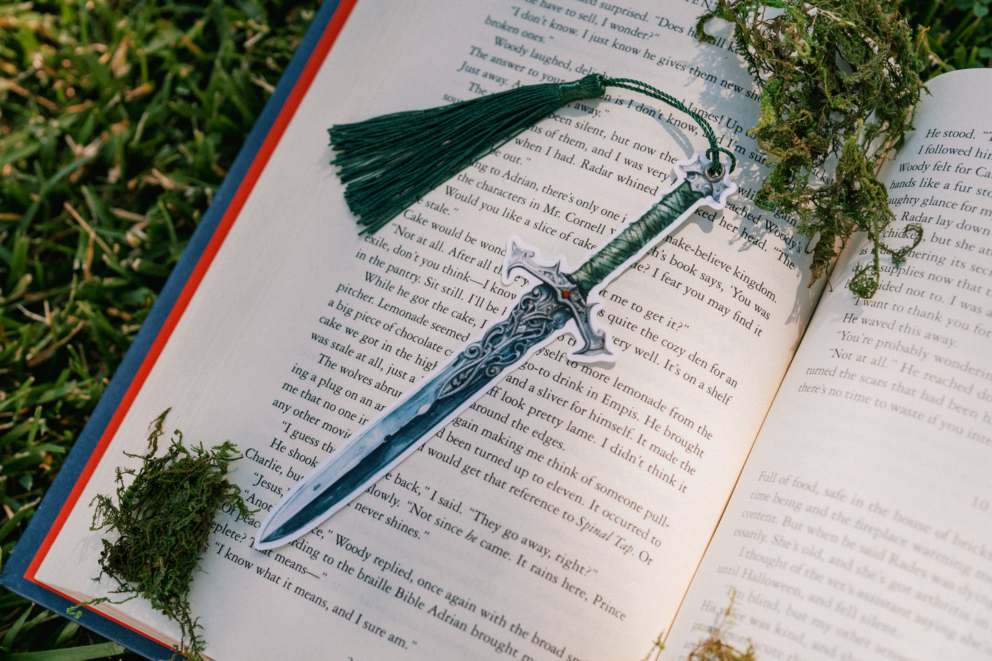 Emerald Saber Bookmark