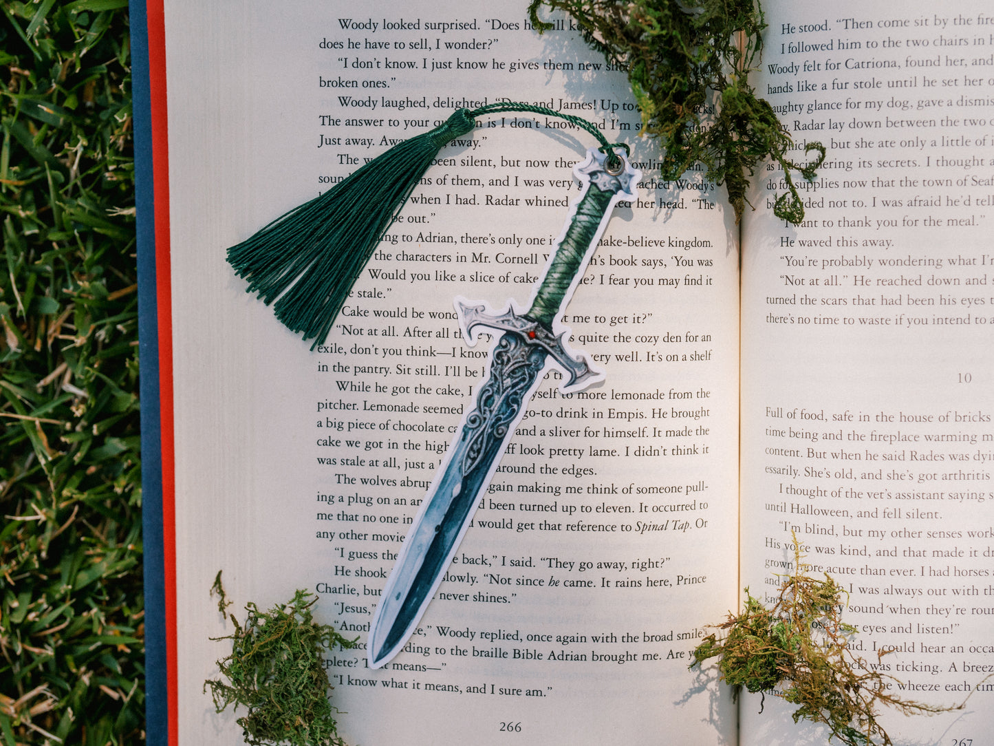 Emerald Saber Bookmark